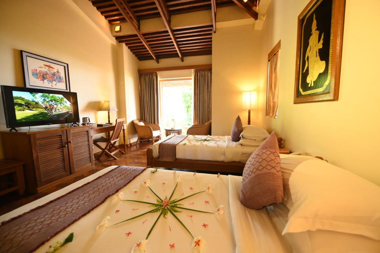 Aye Yar River View Resort Баган Экстерьер фото