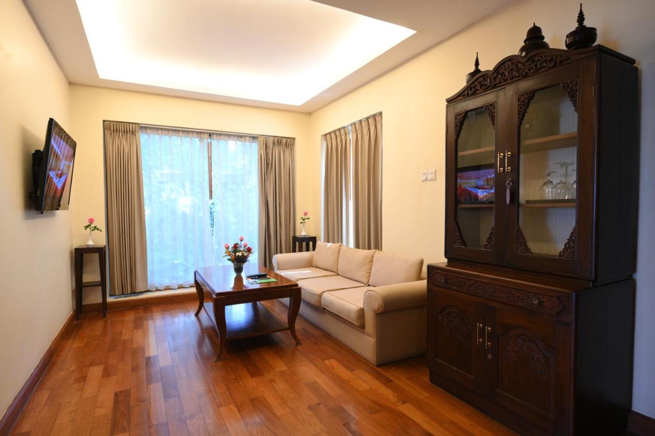 Aye Yar River View Resort Баган Экстерьер фото
