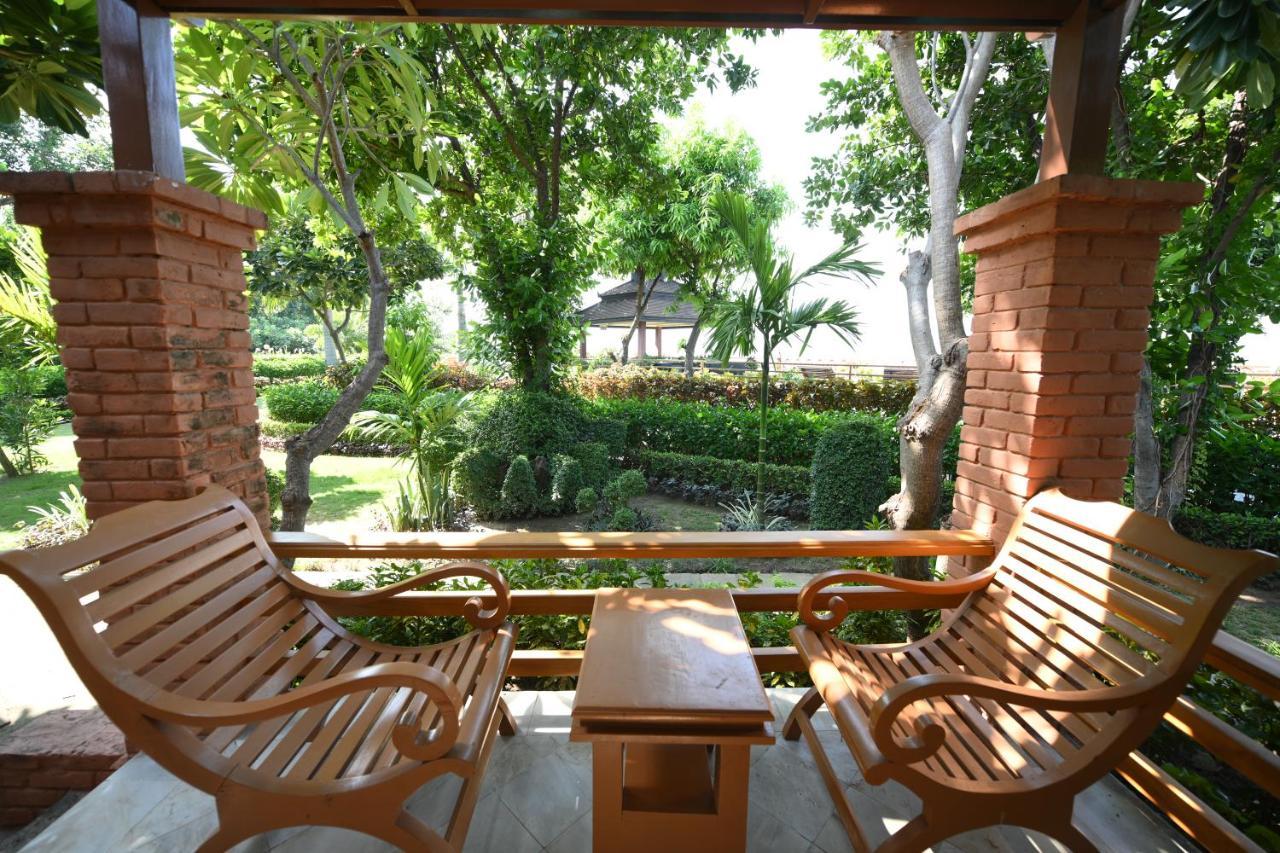 Aye Yar River View Resort Баган Экстерьер фото