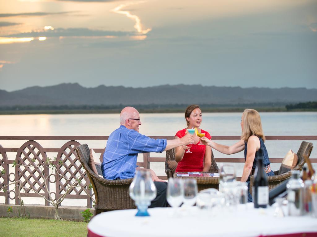 Aye Yar River View Resort Баган Экстерьер фото