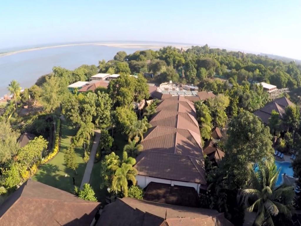 Aye Yar River View Resort Баган Экстерьер фото