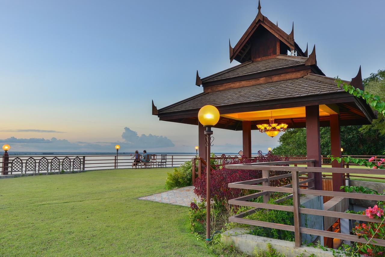 Aye Yar River View Resort Баган Экстерьер фото